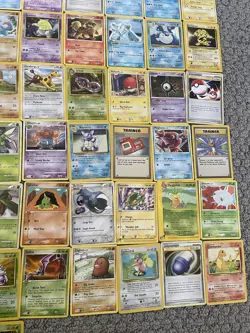 Lot Of 138 Pokemon Trading Cards Rare Rayquaza C LV.X #D Ditto Nidoking 11 - Image 4