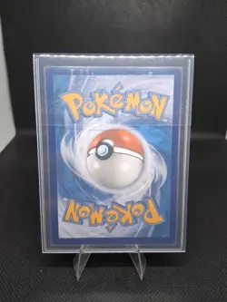 Pokemon TCG Mew VMAX Fusion Strike 114/264 Holo Ultra Rare - Image 2