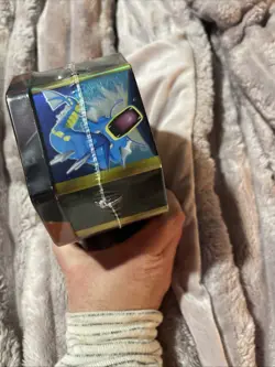 Pokemon TCG: Hidden Fates Tin (45 Cards) 820650804816 - Image 4