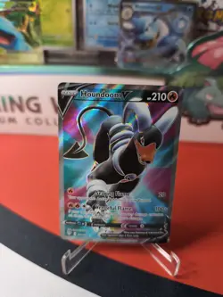 Houndoom V - 178/189 - Pokemon Darkness Ablaze Sword & Shield Full Art Card NM - Image 1