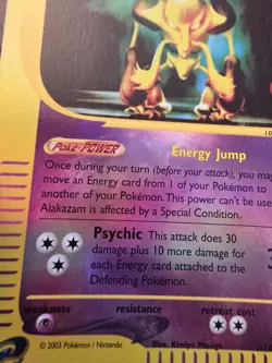 Pokemon Skyridge reverse holo Alakazam 2/144 - Image 2