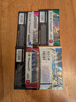 4 x Pokemon Booster Packs- Evolving Skies , Fusion Strike FACTORY SEALED - Image 2