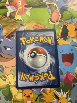 Pokemon Celebrations: Classic Collection #113/114 Reshiram Holo - Image 2