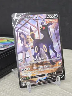 Pokemon Umbreon V Ultra Rare SWSH09 Brilliant Stars Trainer Gallery TG22/TG30 NM - Image 1