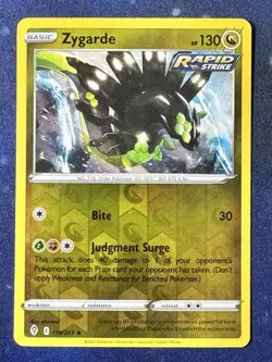 Zygarde - 118/203 - Holo Rare Reverse Holo - Pokemon Evolving Skies - NM/M - Image 1