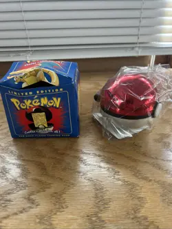 23K Gold Plated Charizard Trading Card 1999 Burger King Pokemon Complete -via - Image 1