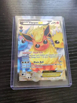 Pokemon TCG Flareon EX RC28/RC32 Generations Radiant Collection Full Art - Image 1