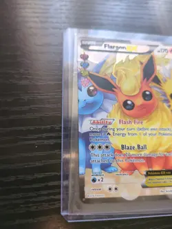 Pokemon TCG Flareon EX RC28/RC32 Generations Radiant Collection Full Art - Image 2