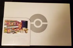 Pokemon TCG Sword and Shield Ultra Premium Collection Charizard Box - Image 2