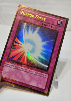 Mirror Force GLD1-EN039 Gold Rare Limited Edition Yugioh 7807 - Image 4