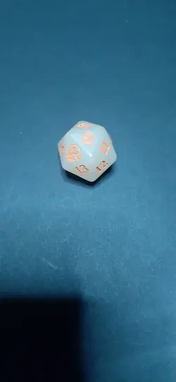 Dice - MTG - Oversized Spindown D20 Innistrad: Midnight Hunt Glow-in-the-dark - Image 5