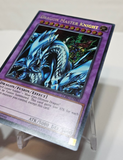 Dragon Master Knight LCKC-EN065 Secret Rare 1st Edition Yugioh 7980 - Image 2