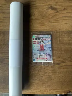NO RESERVE One Piece College Basketball US Voyage Card With Poster (sealed) - Image 1