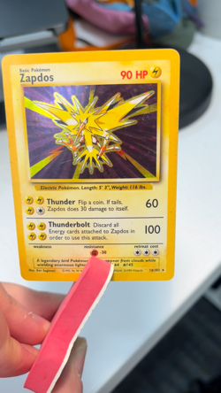 Pokemon TCG Base Set Zapdos Holo Rare 16/102 1999 WOTC Vintage Card - Image 2