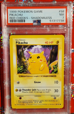 1999 POKEMON BASE SET SHADOWLESS RED CHEEKS #58 PIKACHU PSA 7 - Image 1