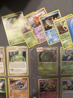 Pokemon Meganium Prime, Holos, ultra rare cards! Vintage 40 card lot - Image 4