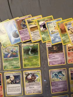 Pokemon Meganium Prime, Holos, ultra rare cards! Vintage 40 card lot - Image 5