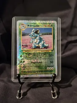 Pokemon Nidoqueen 32/110 Legendary Collection Reverse Holo Rare Damaged - Image 1