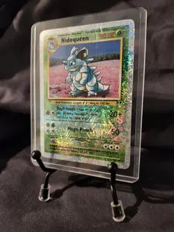 Pokemon Nidoqueen 32/110 Legendary Collection Reverse Holo Rare Damaged - Image 2