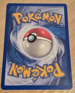 95/110 Squirtle Legendary Collection Pokemon Card 2002 NM - Image 2