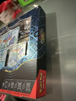Pokemon TCG S&V PALDEAN FATES QUAQUAVAL EX Premium Collection Box *NEW & SEALED* - Image 4
