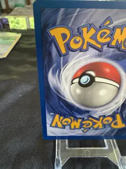 Pikachu 60/64 Pokemon Jungle 1st Edition Regular - Image 3