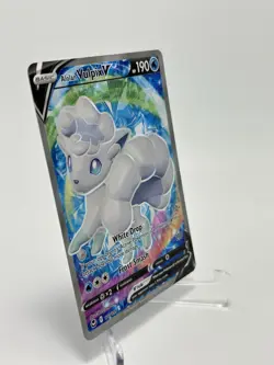 ALOLAN VULPIX V 173/195 | Silver Tempest | Full Art | Pokemon TCG NM/M - Image 2