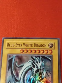 Yu-Gi-Oh! Blue-Eyes White Dragon SKE-001 1st Edition LP Nice Condition - Image 3