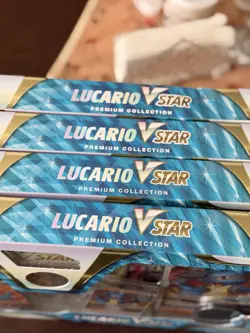 Pokemon - Pokemon TCG: Lucario VSTAR Premium Collection Bundle (Set Of 4) 820650851247 - Image 2