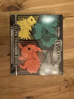Pokemon TCG Sword & Shield Evolving Skies Elite Trainer Box ETB Factory Sealed - Image 1