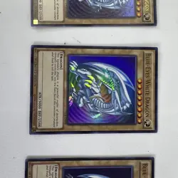 Lot of 3 Blue-Eyes White Dragon CT13-EN008 UltraRare Holographic LE Yugioh Card - Image 3