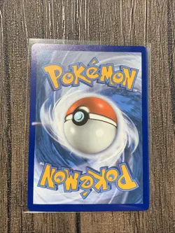 Pokemon TCG Trainer Card Bea 180/185 Vivid Voltage Ultra Rare Holo Full Art - Image 2