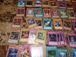 160+ Vintage 1996 YUGIOH Card Lot - Image 3
