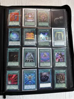 Yu-Gi-Oh Bulk Lot 650 Cards. - Image 5