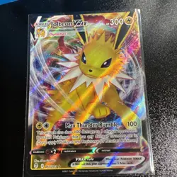 Pokemon TCG Jolteon VMAX Holo Ultra Rare Card Evolving Skies 051/203 - Image 1