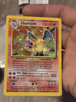 Pokemon TCG Charizard 4/102 Holographic Rare 1999 Base Set - Image 1