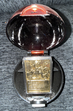 Pokemon 1999 Burger King 23K Gold Plated Card Mewtwo With Pokeball Case - Image 1