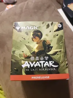 MTG Avatar: The Last Airbender - Prerelease Kit (Toph - Green) New Sealed - Image 1