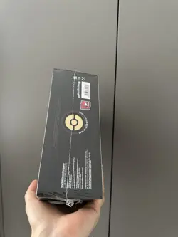 2020 POKEMON SWORD & SHIELD ZAMAZENTA ELITE TRAINER BOX PLUS ETB SEALED - Image 4