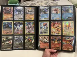 INSANE LOT 360 Cards - Pokemon Binder Collection - Charizard, Pikachu, Jolteon - Image 1