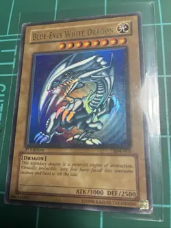 Yu-Gi-Oh! Blue Eyes White Dragon SDK-001 1st Edition - Image 1
