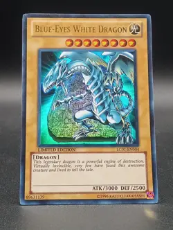 Yu-Gi-Oh ~ Blue-Eyes Lot ~ Blue Eyes White Dragon SKE-001 / LC01-EN004 - Image 4