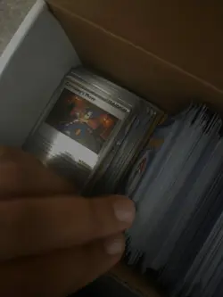 Pokemon Cards Bulk Lot Over 200 Cards No Energy!! Reverse/Holo - Image 2
