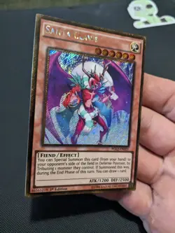 Santa Claws PGL2-EN021 Gold Secret Rare 1st Edition Yu-Gi-Oh Card Near Mint-Mint - Image 2