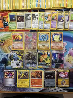 Vintage & Modern Pokemon Card Lot Holo Etc MP-Damaged Flareon Anicent Mew 570+ - Image 2