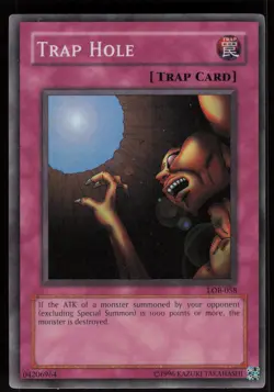 Trap Hole LOB-058 Super Rare Legend of Blue Eyes White Dragon Unlimited Yu-Gi-Oh - Image 1