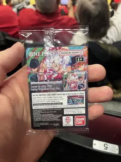 Bandai Monkey.D.Luffy Promo Holo Card One Piece College Basketball US Voyage - Image 2