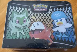 POKEMON TRADING CARD GAME COLLECTOR CHEST with 5 BOOSTER PACKS & 3 FOIL CARDS - Image 2