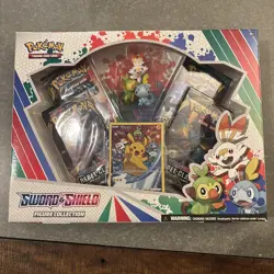 Pokemon 2020 Sword & Shield Pikachu Black Star Promo Figure Collection SWSH020 - Image 1