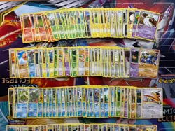 Vintage Pokemon Card Lot Fire Lucario Dragonite Ninetales 175+ - Image 2